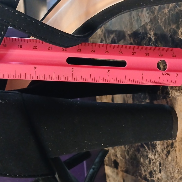 Black Platform Heels with Chunky Heel and Straps - Picture 6 of 6